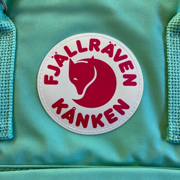 NWT Fjallraven Apple Mint Green Classic Kanken Unisex Convertible Backpack - Picture 4 of 10